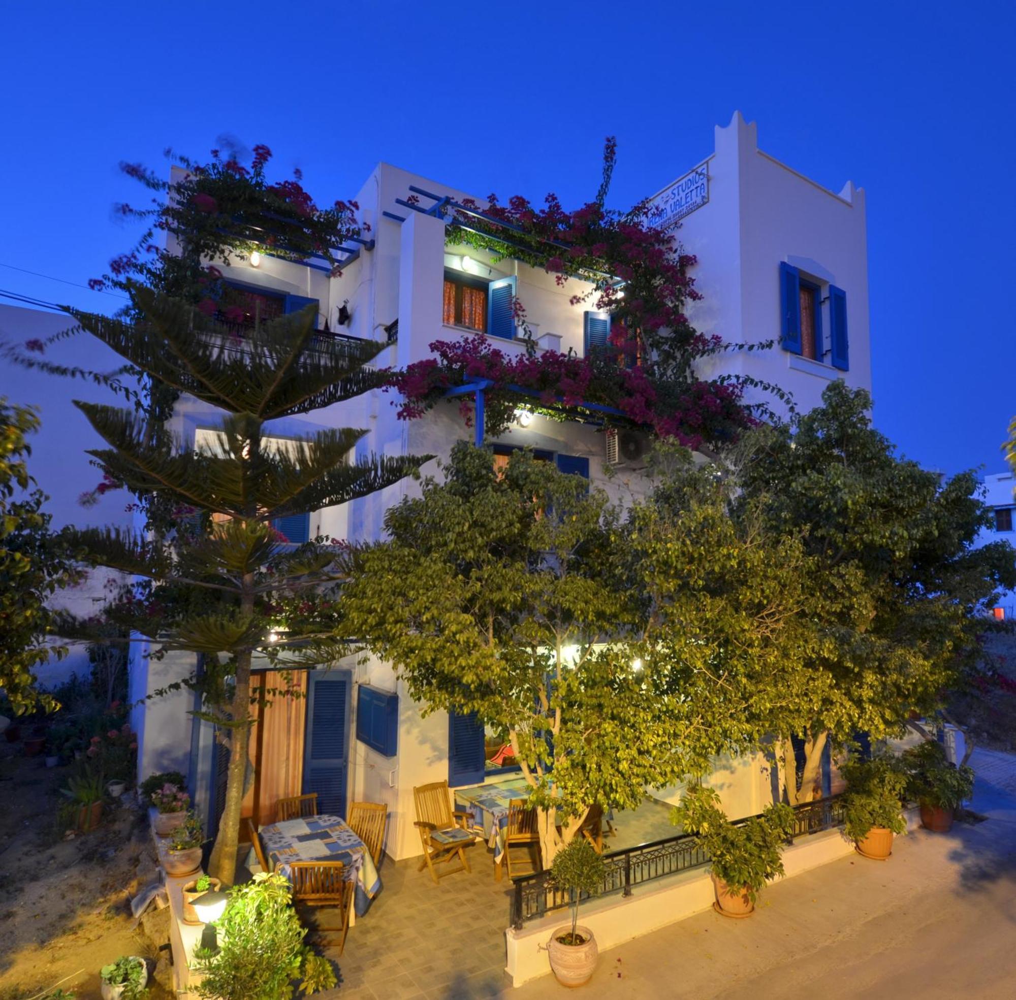 Rena Valetta Studios Naxos City